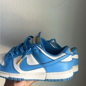 Blue dunks